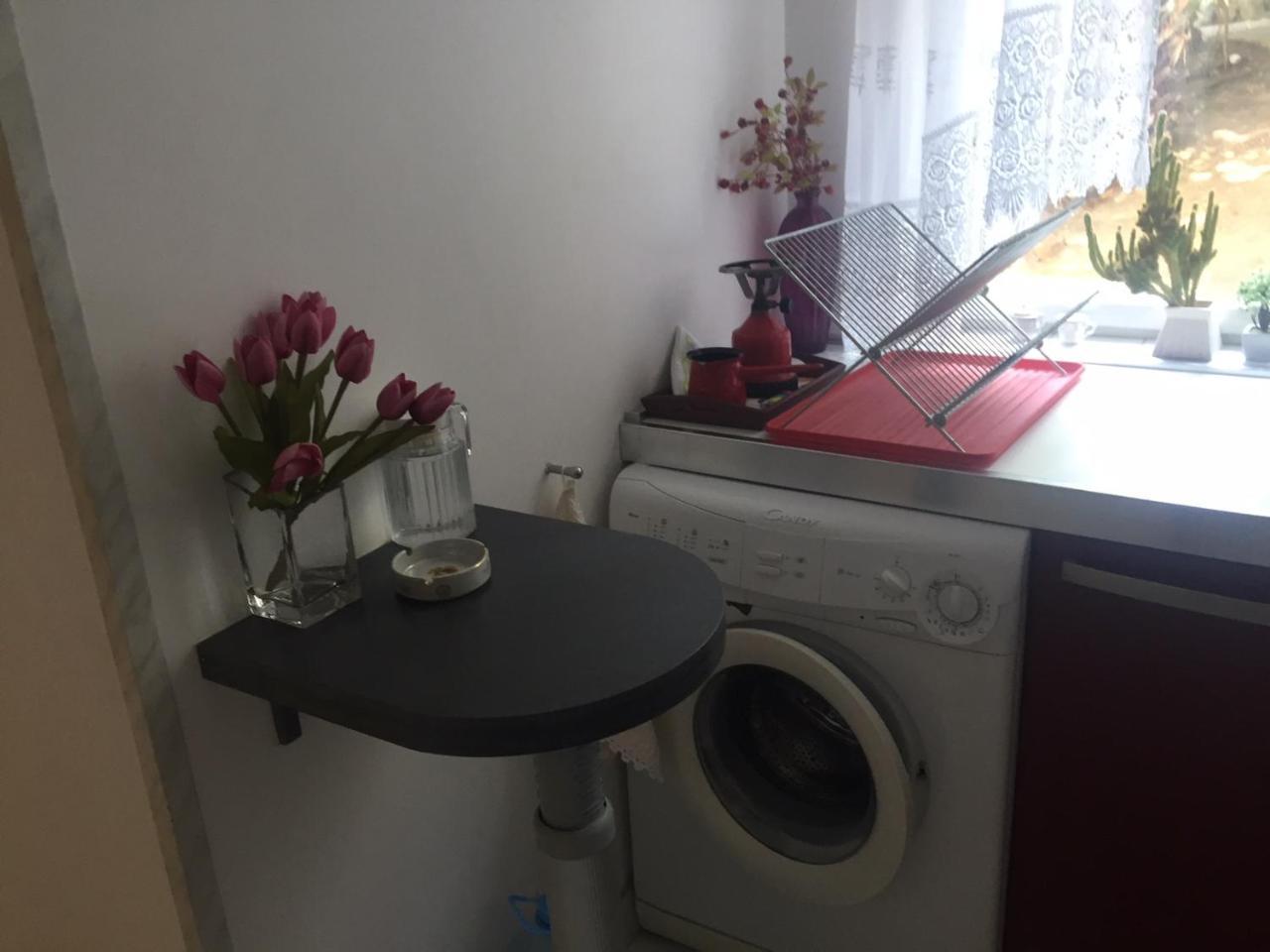 Apartment Botanicheskiy Sad Sutomore Buitenkant foto